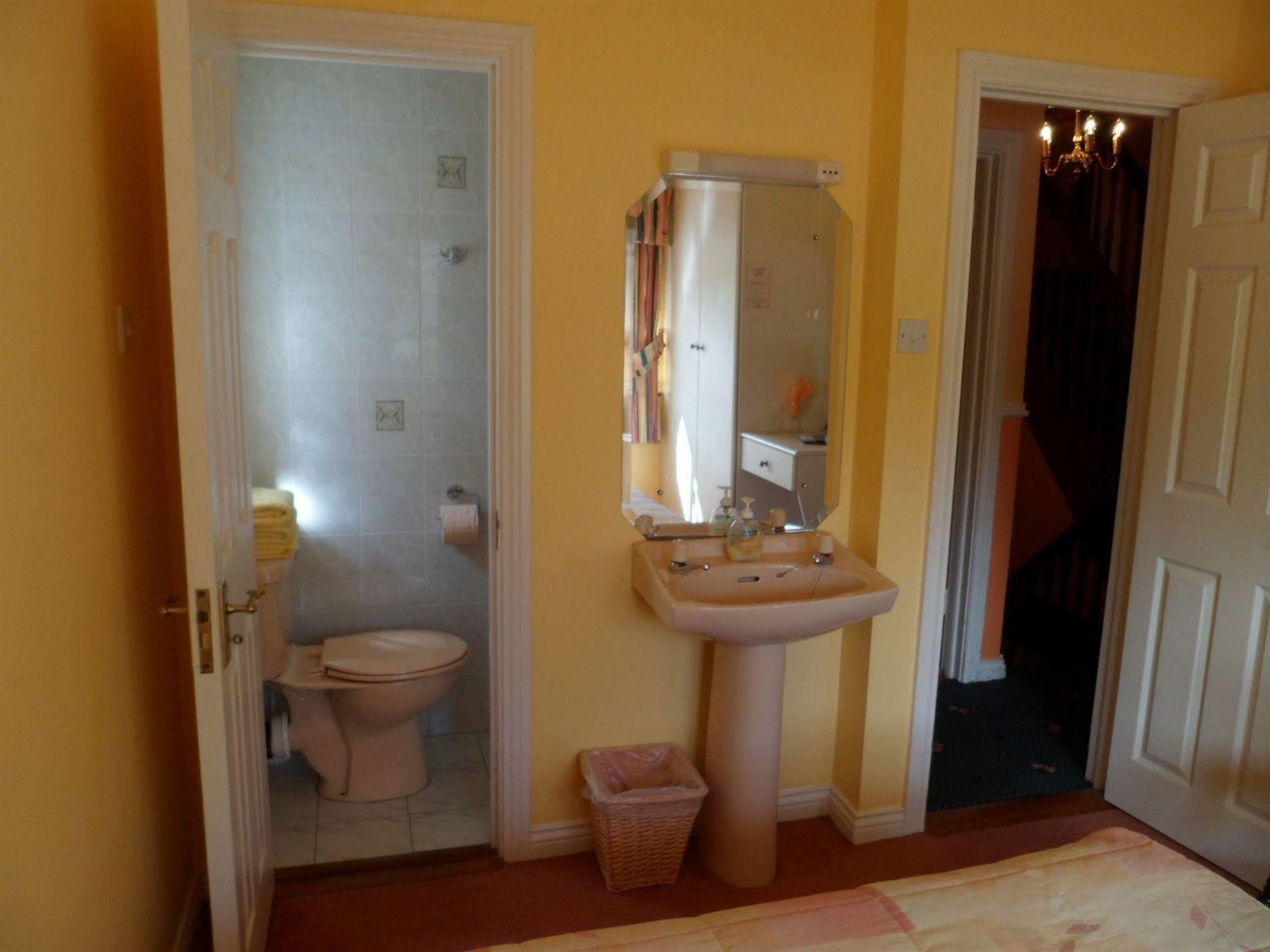 The Branches B&B Galway Bagian luar foto