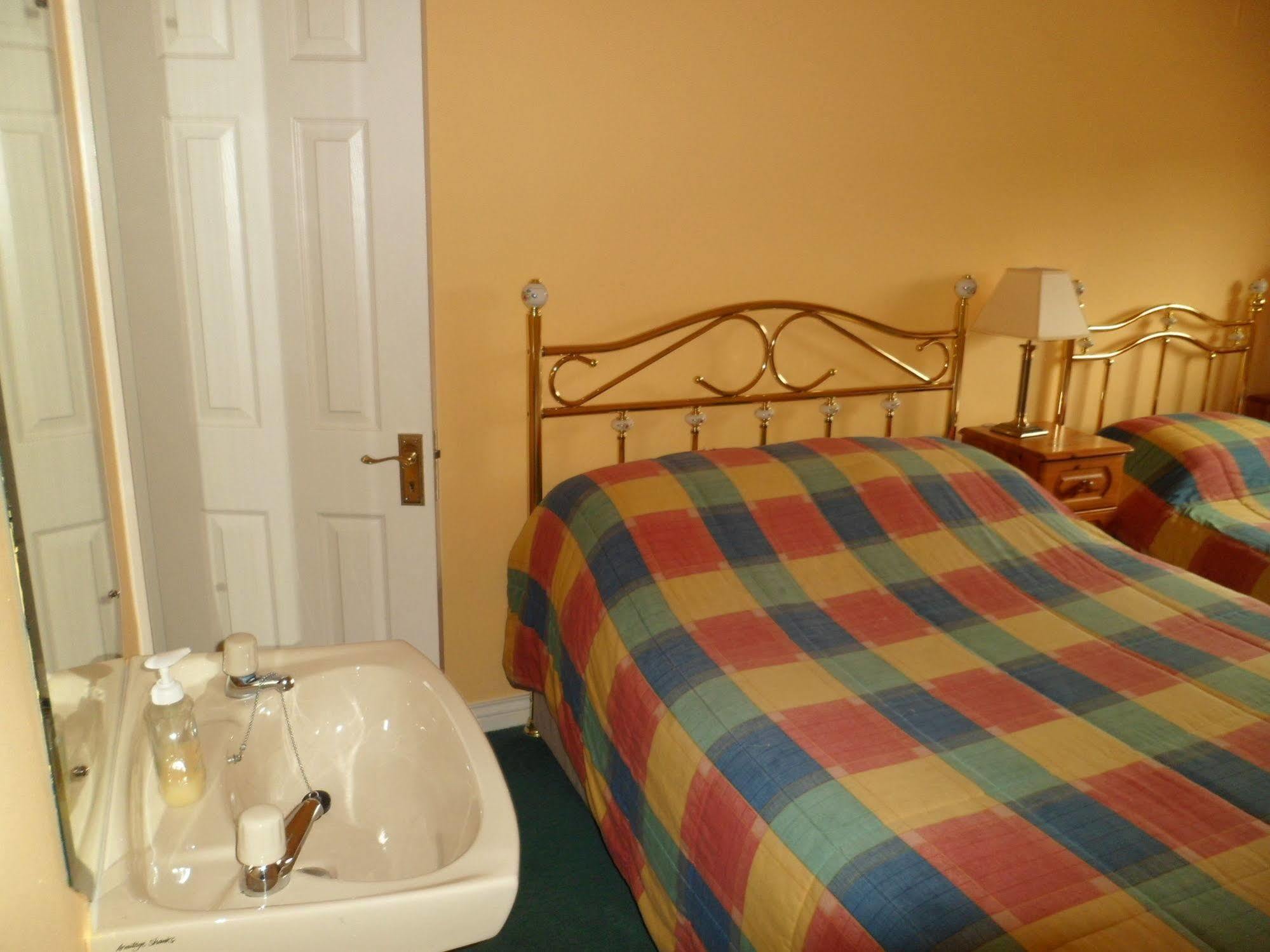 The Branches B&B Galway Bagian luar foto